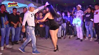 🔴 𝗖𝗨𝗠𝗕𝗜𝗔 𝘃𝘀 𝗦𝗔𝗟𝗦𝗔  BAILANDO Y SACANDO LOS MEJORES PASOS  VIDEO ESTRENO SONIDO SIBONEY NUEVO [upl. by Llerdnam]