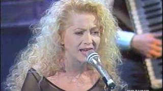 Patrizia Bulgari  Amica di scuola  Sanremo 1992m4v [upl. by Kered]