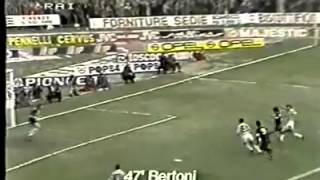 Fiorentina  Juventus 33  Campionato 198384  10a giornata [upl. by Eesdnil633]