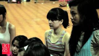 JKT48 member profile Devi Kinal [upl. by Nolyd]