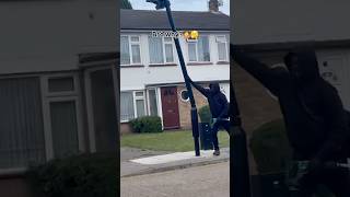 bro doin a favour london crime follow like ytshorts yt camera [upl. by Amaty]