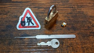 unusual tricircle padlock picked 😁👍🐝 [upl. by Geesey]