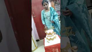 😃intha cake ah na yarukku senjannu patharlama shorts trending minivlog [upl. by Ocsic444]