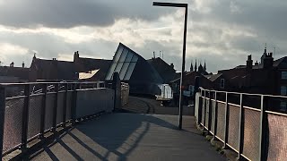 Scale Lane Swing Bridge Hull city [upl. by Raymonds]