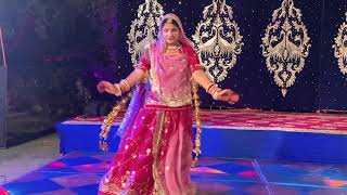 DHOL THALI DANCE WEDDING  ढोल थाली डांस EASY STEPS  Raksha Rajpurohit💃❣❣💃 [upl. by Enahs]