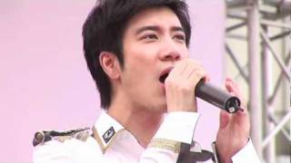 王力宏 LeeHom Wang『你不知道的事』 20100815 [upl. by Barta]