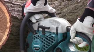 Review Makita EA3201S40B 32 cc Chainsaw  16quot Bar [upl. by Drahnreb683]