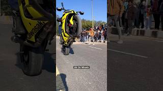 Ninja Zx10r wheelie flyby in college😨 Zx10r girls reactions😍 ninja zx10rwheelie [upl. by Ubald]