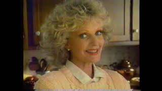 1988 Wesson Oil quotFlorence Henderson  Americas cooking with Wessonquot TV Commercial [upl. by Penni]