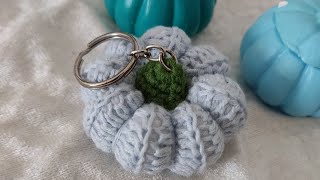 Bal kabağı Anahtarlık yapımıAmigurumi bal kabağı anahtarlık tarifibalkabağı amigurumianahtarlık [upl. by Anoynek]