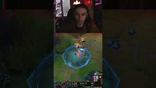 Fiora totalement broken se permet davoir de la chance et de revenir XD  arkapix sur Twitch [upl. by Towland954]