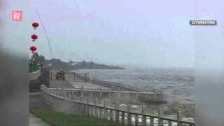 Majestic view of Qiantang River tidal bores [upl. by Glenn]