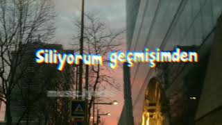 Nigar MuharremOmuzumda Ağlayan Bir Sen Lyrics [upl. by Ahto]