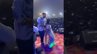 Khesari Lal और Priya Sohani का स्टेज तोड़ डांस viralvideo khesari trending khesarilalyadav [upl. by Yellas]