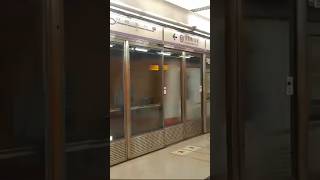 港鐵將軍澳綫白頭復古列車A161162駛入北角站3號月台 shorts mtr asmr [upl. by Hadeis465]