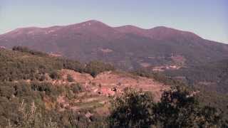 Descobreix el patrimoni de Sant Pere de Vilamajor al Montseny [upl. by Eiramait]