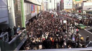 Japan Vlog  Shinjuku  Earthquake 90 [upl. by Okeim]