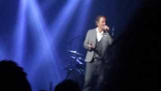 Tomas Ledin Showtime  Genom ett regnigt Europa live  Löfbergs Lila Arena Karlstad 04052013 [upl. by Natsirc191]