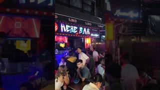 Bangkok bars Nightlife  Khaosan road Nightlife thailandnightlife bangkoknightlife [upl. by Aehcim]