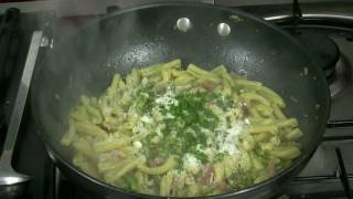 PASTA ASPARAGI E GUANCIALE IN 1 MINUTO  ricette veloci  FoodVlogger [upl. by Mcnamee]