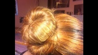 Tutorial CAPELLI acconciatura chignon quota cipollaquot con calzino alla Carrie Bradshaw [upl. by Ellenaej]