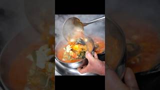 다들 주작이라며 안 믿었는데 집념으로 수십년을 이어온 이 짬뽕 Korean street food [upl. by Eugirne]