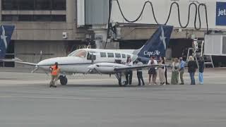 Passengers Deplaning Cape Airs Cessna 402 In BostonLogan [upl. by Derfliw]