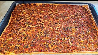 👉EN KOLAYINDAN TEPSİDE ÇITIR ÇITIR LAHMACUN 👉HAZIR YUFKADAN ÇABUCAK YAP food keşfet [upl. by Noissap]