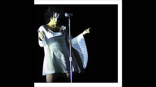 Björk  Possibly Maybe Live Spain 1998 [upl. by Avi]