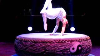 Festival International du 🎪cirque de 🇲🇨Monte Carlo Cai Yong Contortionist contorsionniste [upl. by Nlyak]