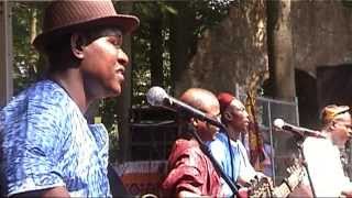 Afel Bocoum amp Alkibar  2  LIVE at Afrikafestival Hertme 2010 [upl. by Eilyw419]