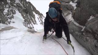 Curso de Escalada en Hielo con Guías Boira [upl. by Didier341]