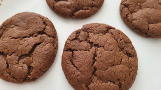 Cocoa Molasses Ginger Cookies [upl. by Kruse627]