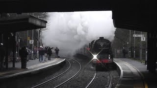 60163 Tornado rips through Keynsham on The Bath Christmas Market 041210 [upl. by Phail]