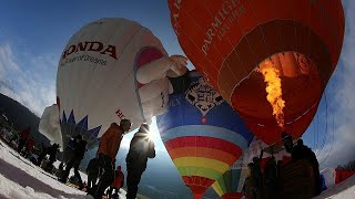 Bunte Flotte Heißluftballonfestival in Château dOex eröffnet [upl. by Lyns]