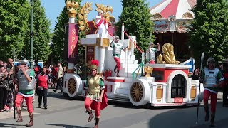 Parc Asterix Parade DÉFILÉ GAULOIS [upl. by Winchester]