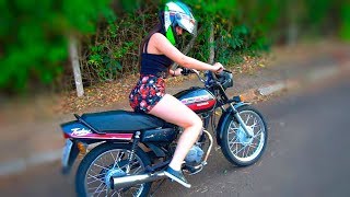 ENSINEI MINHA AMIGA ANDAR DE MOTO 💁😎 [upl. by Odrarebe]