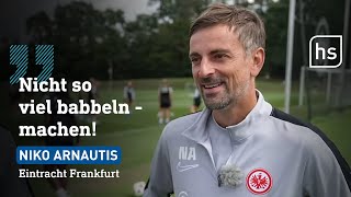 Wie Niko Arnautis zum dienstältesten Trainer im Frauenfußball wurde  hessenschau [upl. by Hermione]