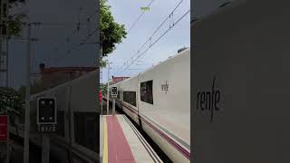 Renfe Alvia 130 📍 Alfafar  Benetússer  Valencia [upl. by Lux]