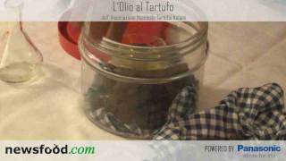 Come si prepara lOlio al Tartufo [upl. by Cliffes]