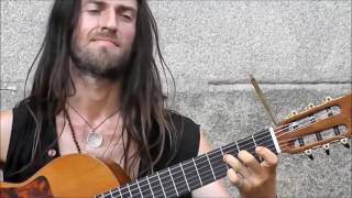 el mejor guitarrista del mundo callejero del 2016 [upl. by Marienthal]