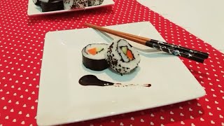 Receita de sushi feito com arroz comum [upl. by Norry267]