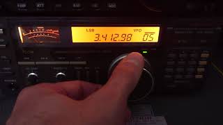 Icom IC R72 on 3413 KHz Shannon Volmet [upl. by Rozamond]