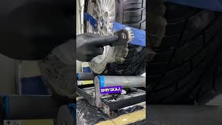 3 sposoby na czyszczenie opon fun automobile detailer detailing diy [upl. by Alekim89]