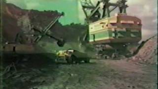 Bucyrus Erie 3850B Power Shovel Peabody Coal Co  Sinclair Surface Mine quotBig Hogquot [upl. by Valerle992]