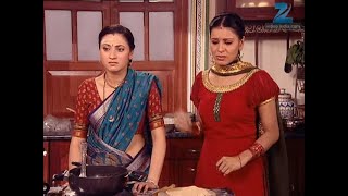 Mrs Kaushik Ki Paanch Bahuein  Ep18  Simran ने किया Kitchen का बुरा हाल  Full Episode  ZEE TV [upl. by Ennaehr673]