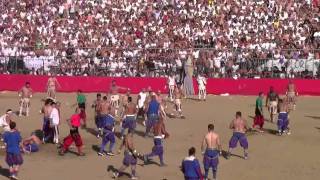 Calcio Storico Fiorentino 2011 Finale Azzurri Santa Croce contro Bianchi Santo Spiritowmv [upl. by Acysej470]