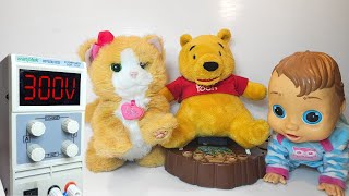 Overvolting toys 17 Daisy Pooh and Charlie [upl. by Notffilc]