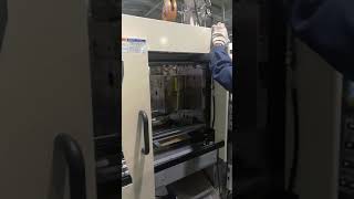 Nissei Injection Molding Machine Mold Changing with Quick Mold Change System by HVR MAG [upl. by Uyekawa231]