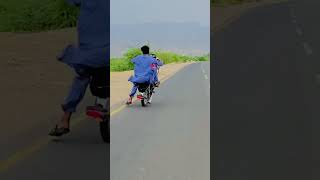 heavy zig zag bikeonewheeling stunt wheeliebike wheelie onewheeling fyp [upl. by Llet]